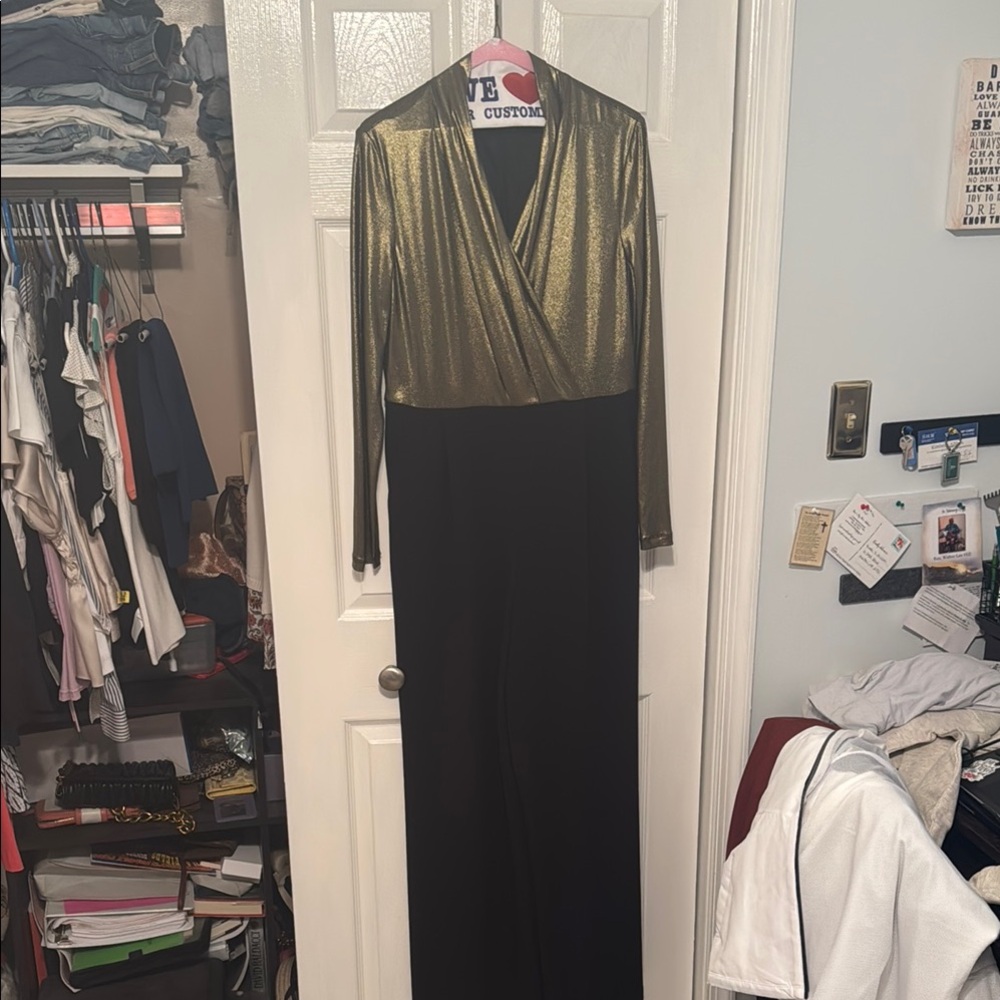Elegant Gold and Black Women's Dress